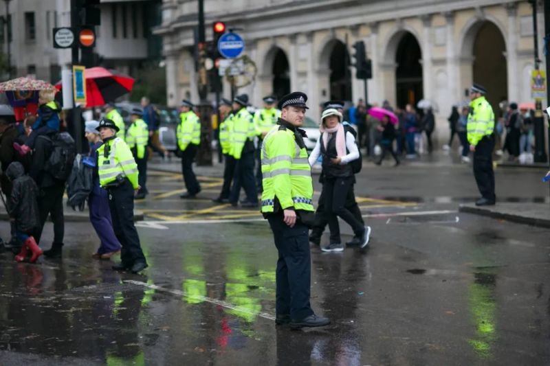 DM柔软亲肤多颜色反光执勤雨衣，，，，，，，，离别雨天闷热，，，，，，，，更清静更恬静